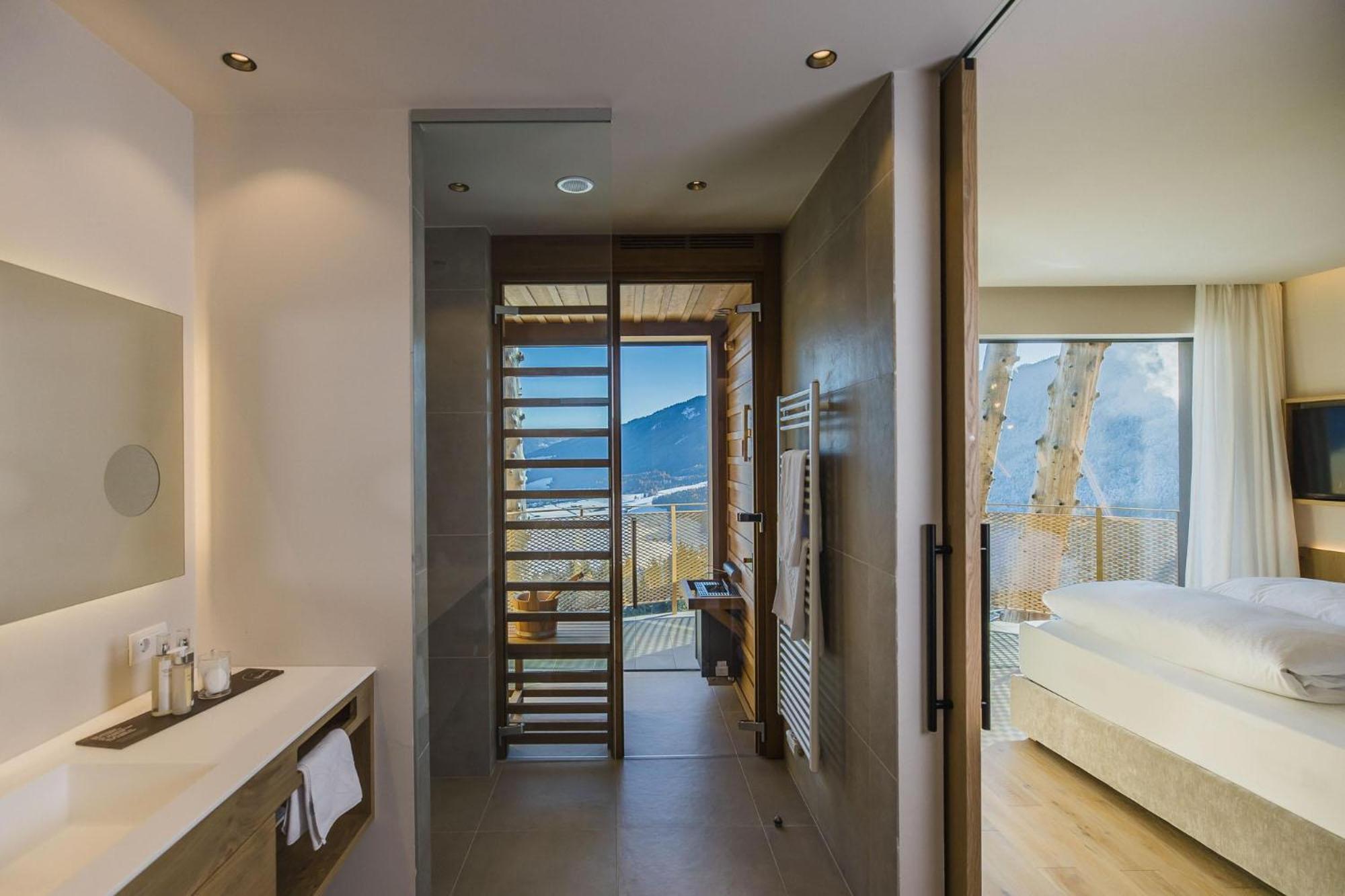 Hotel Alpin Panorama Hubertus 5*